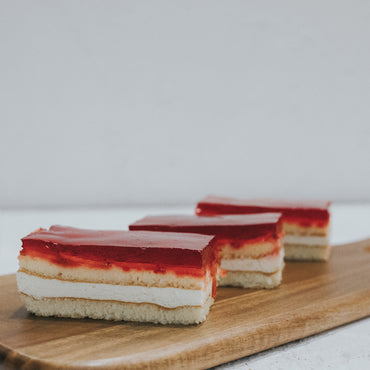 Erdbeerschnitte