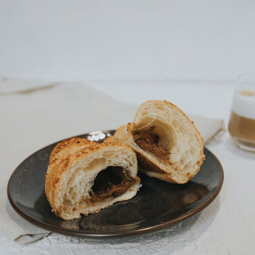 Nuss-Nougat-Croissant
